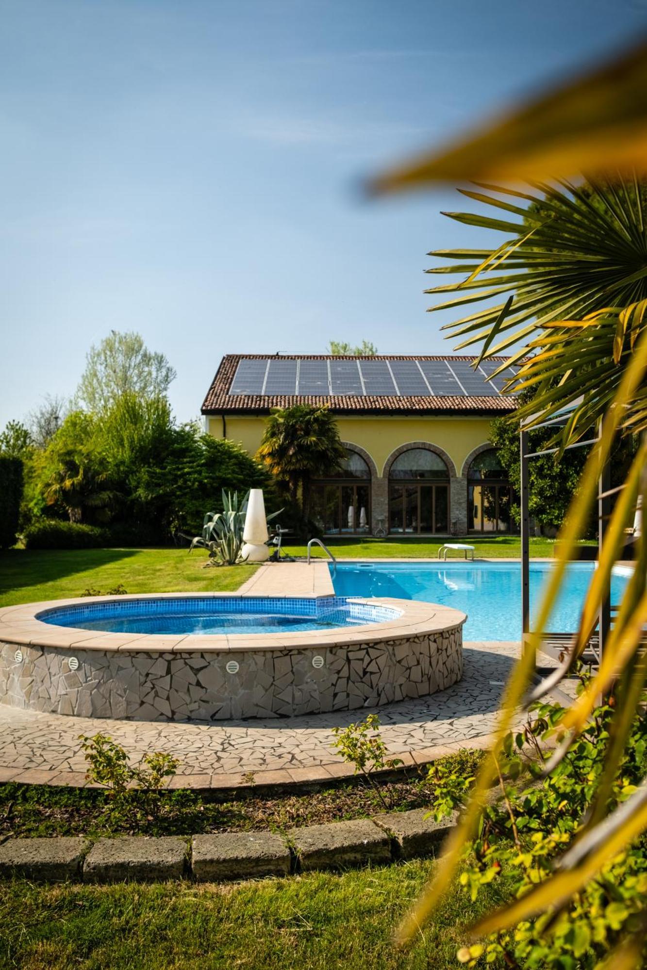 Agriturismo Corte Capiluppia Curtatone المظهر الخارجي الصورة