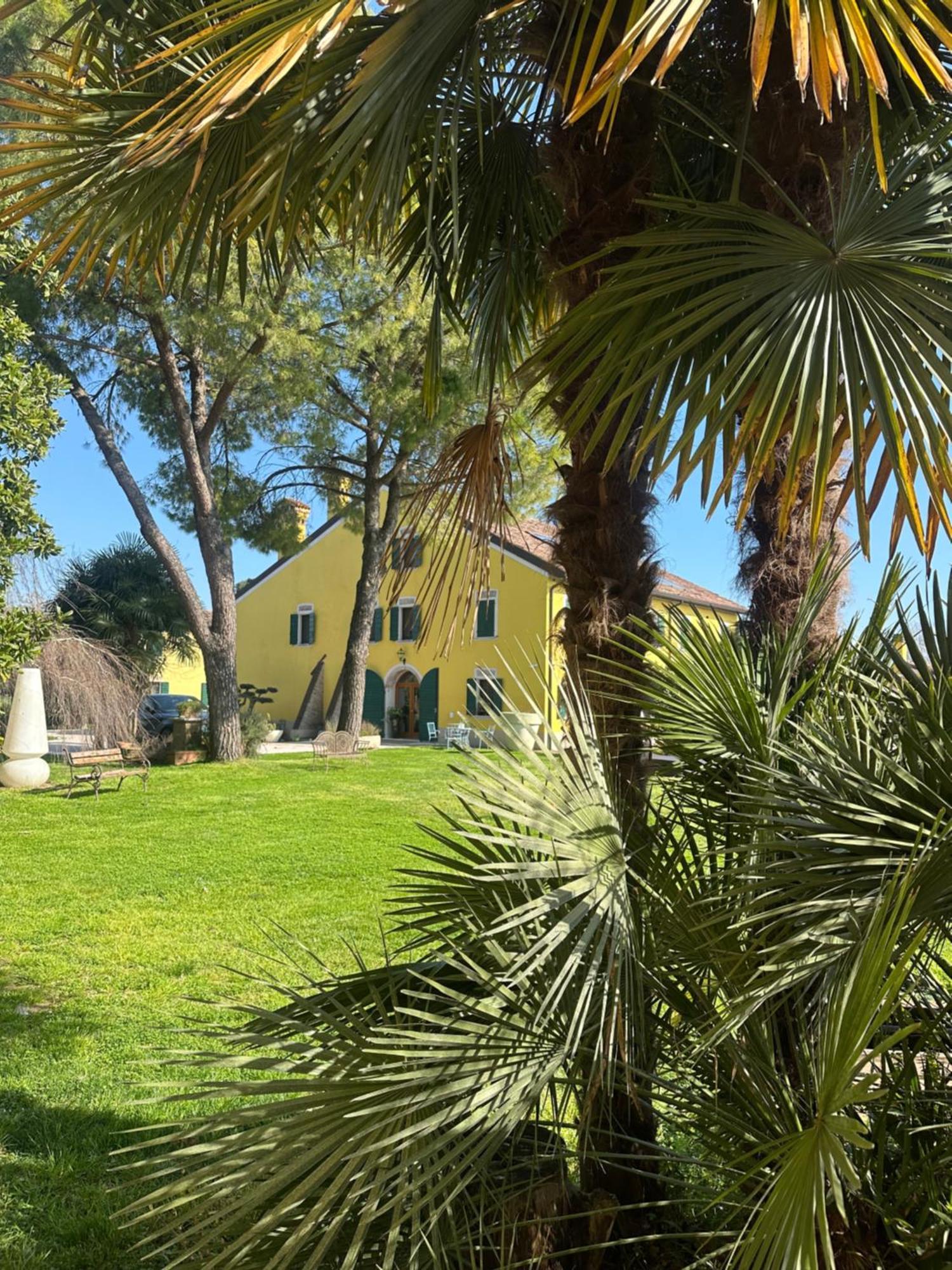 Agriturismo Corte Capiluppia Curtatone المظهر الخارجي الصورة